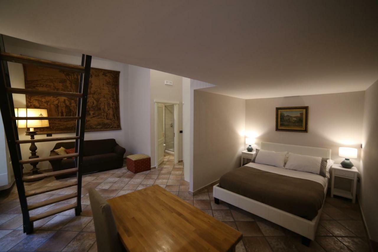 B&B Palazzo Solimena Neapel Exterior foto